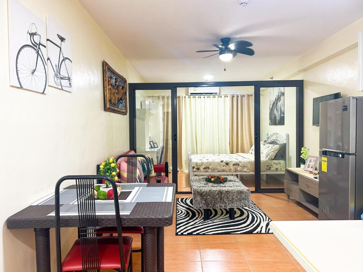 Affordable One Bedroom Condo in One Oasis 1726 - Housity