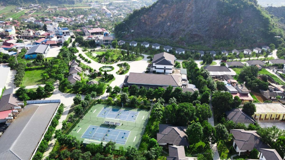 Thao Nguyen Hotel & Resort Moc Chau - Housity