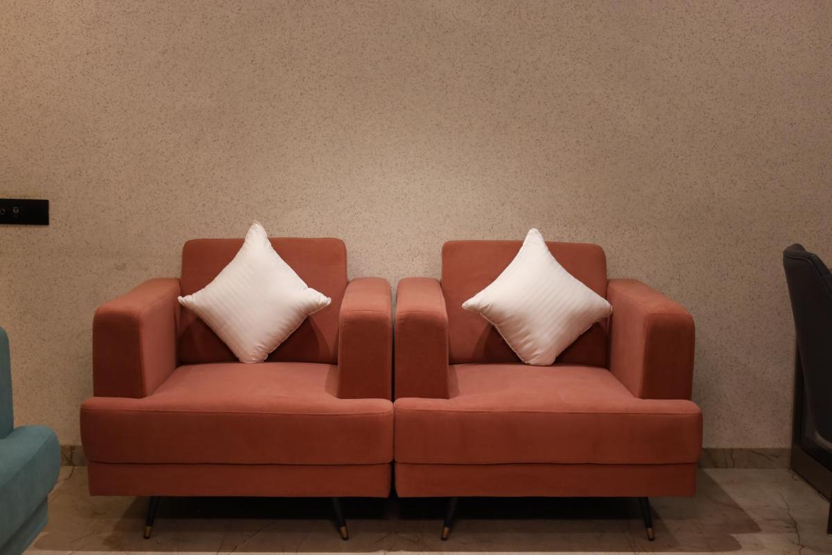 Lords Eco Inn Navsari - Housity