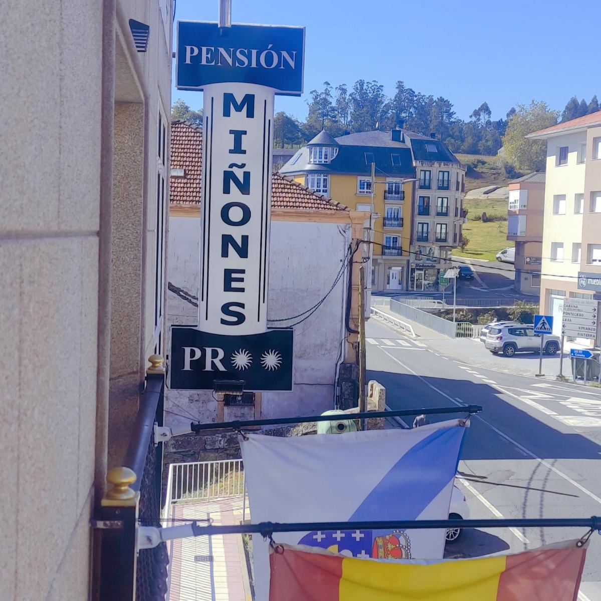Pensión Residencia Miñones - Housity