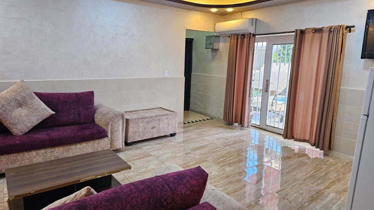merana charlet - Housity