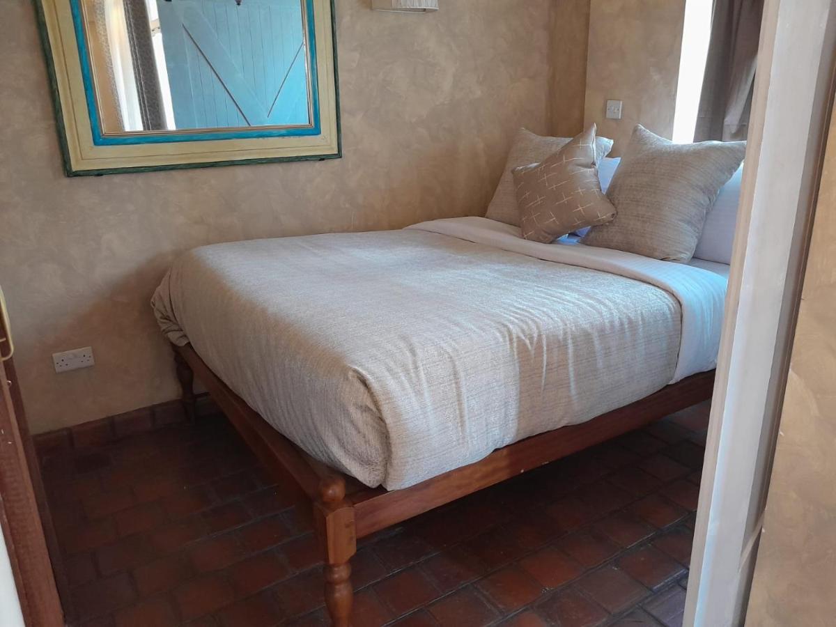 Woodmere Grand Hotel & Serviced Apartments - Housity