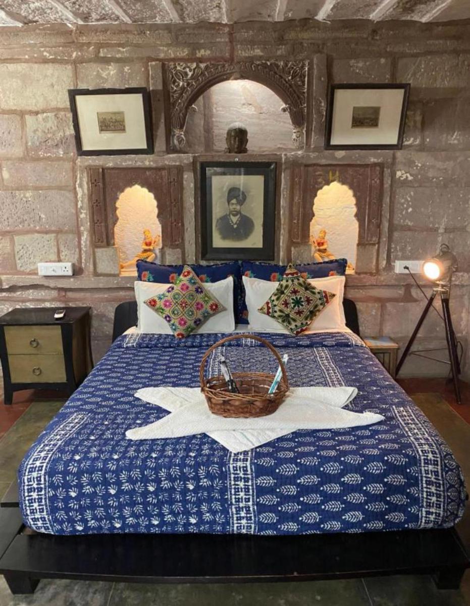Banaji Heritage Haveli - Housity