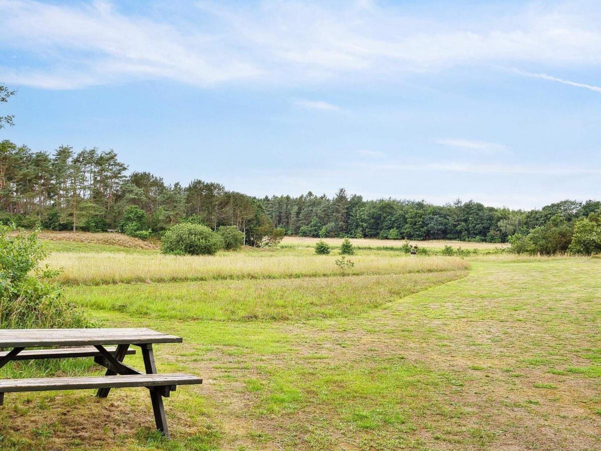 6 person holiday home in Fårvang - Housity