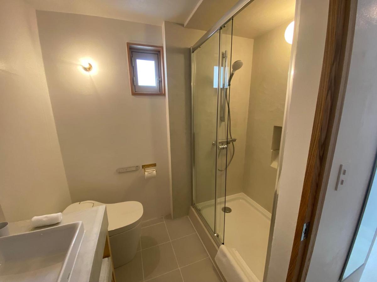 Hub inn li re - Housity