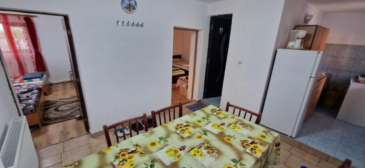 Pensiunea CASA ANDREEA - Housity