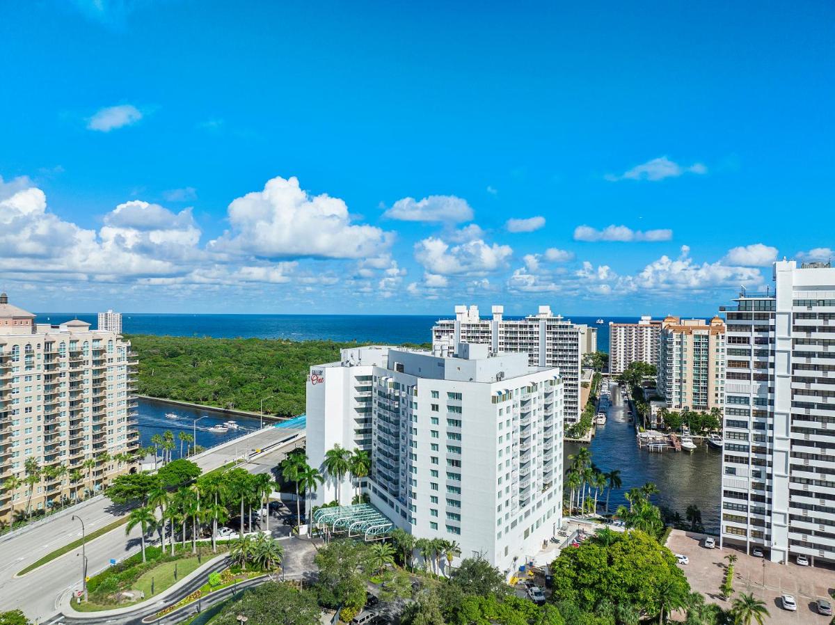Beach Apartments by Avi Real Estate - Housity