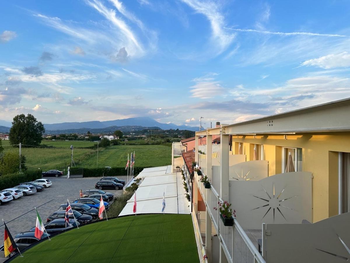 Hotel Bella Lazise - Housity