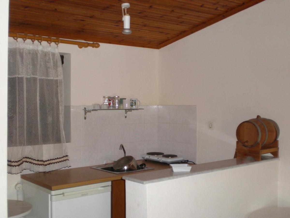 Suitetrails - Olympion Village Studios