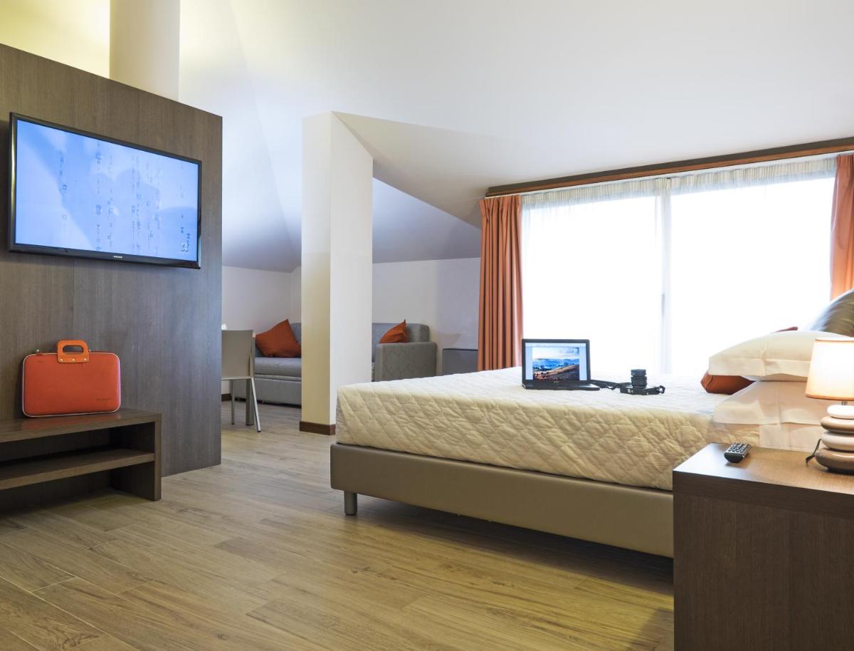 Residence Caffé Savona - Housity