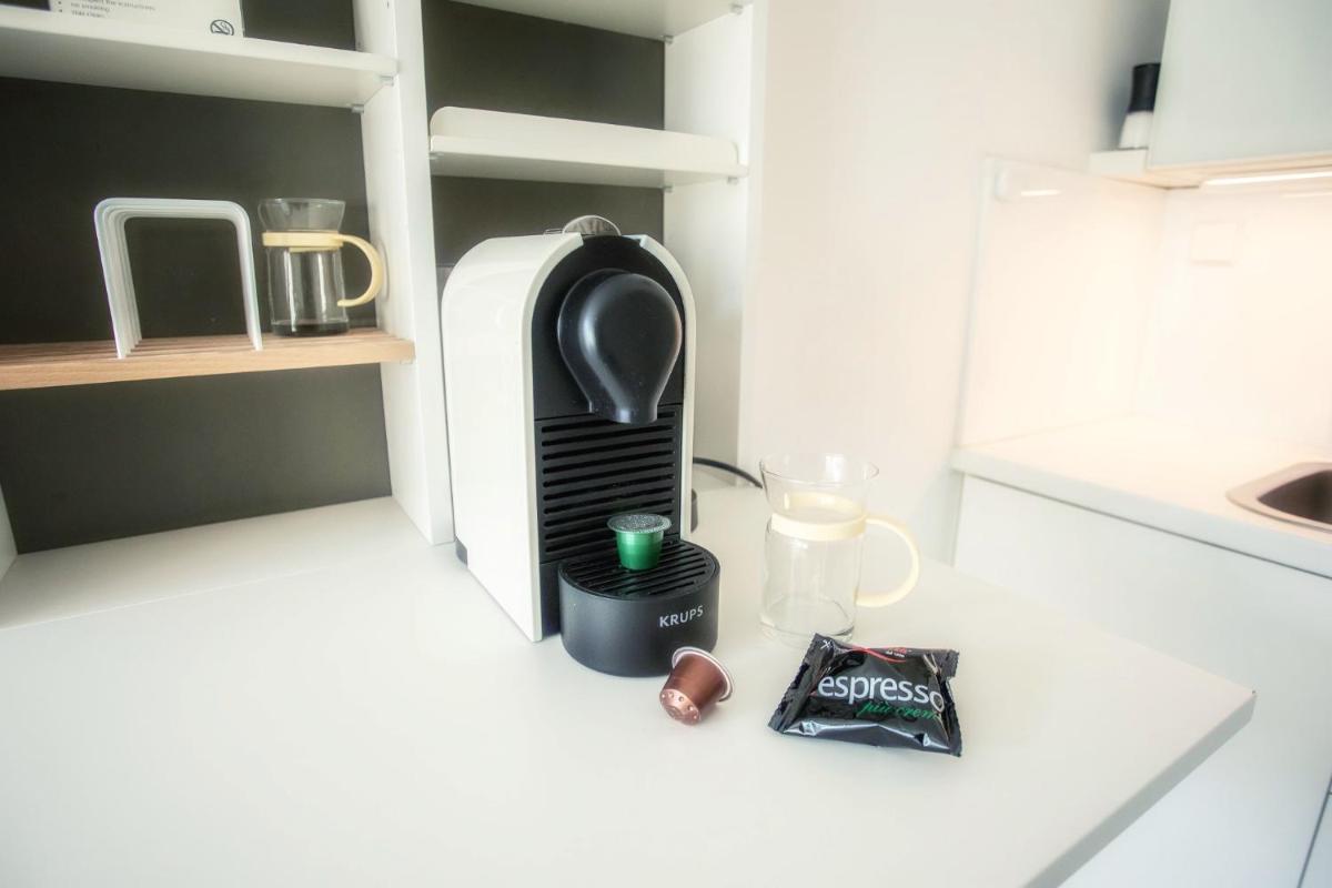 Charmantes Studio Apartment in Bestlage im Stadtzentrum mit Balkon & self checkin - City Loft 3 - - Housity