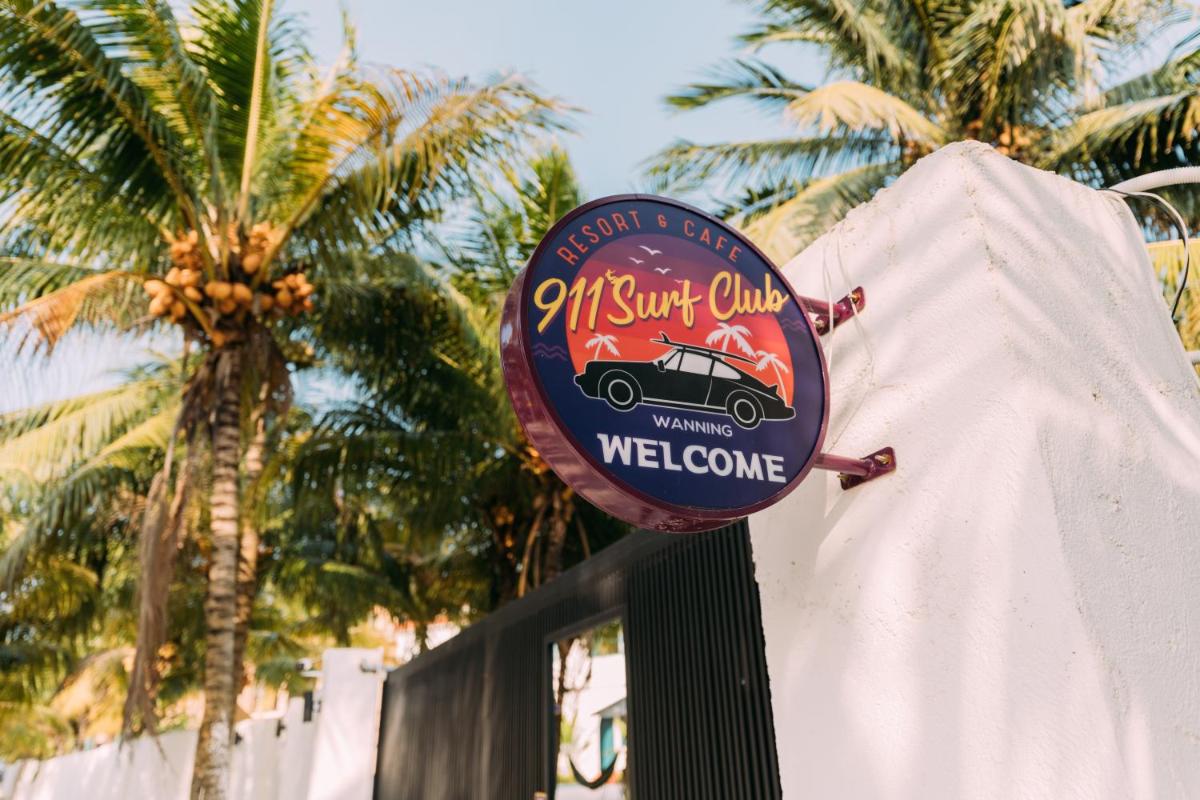 911 Surf Villa - Housity