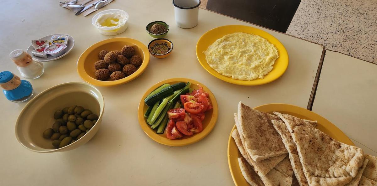 Window on petra - Housity