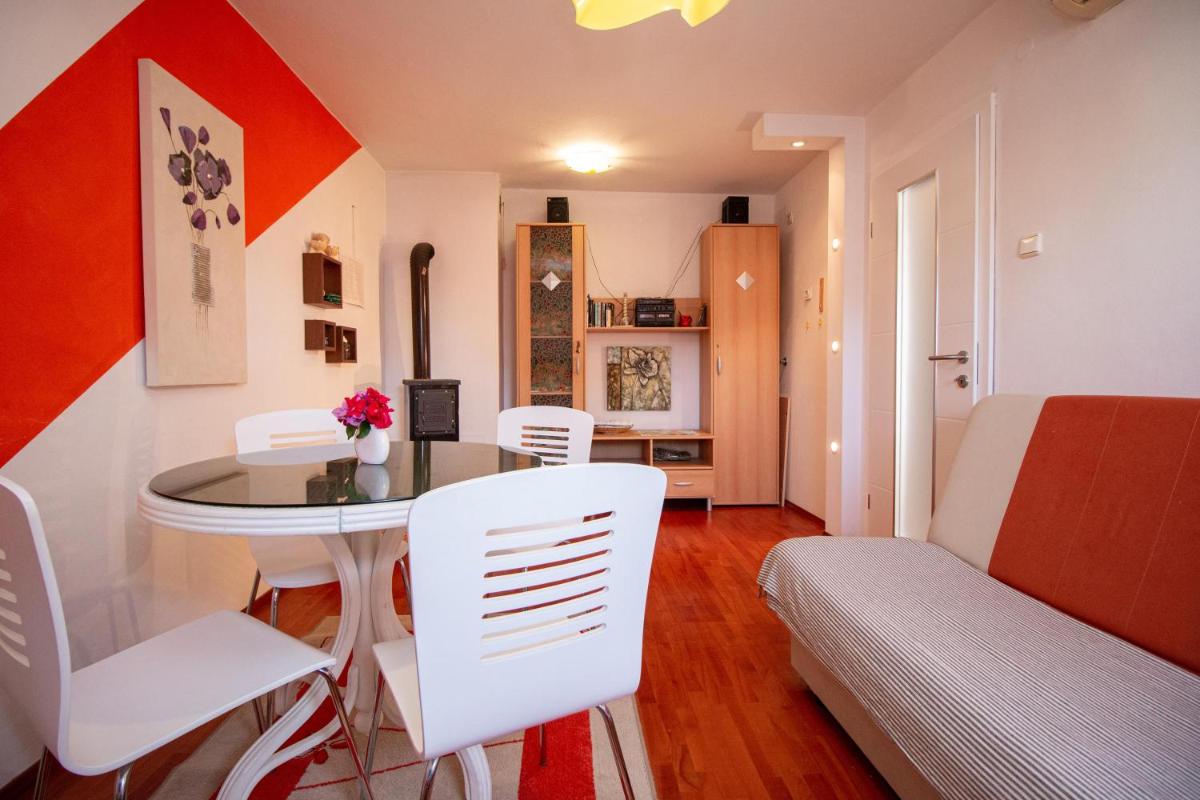 Apartment Un Chat - Housity