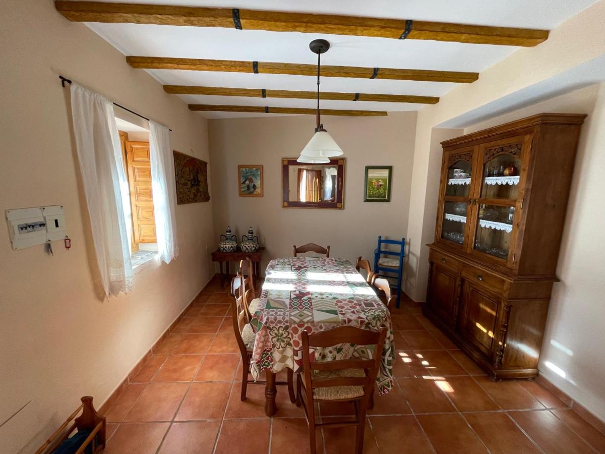 CASA PETRA : Bonita casa rural en Yunquera - Housity