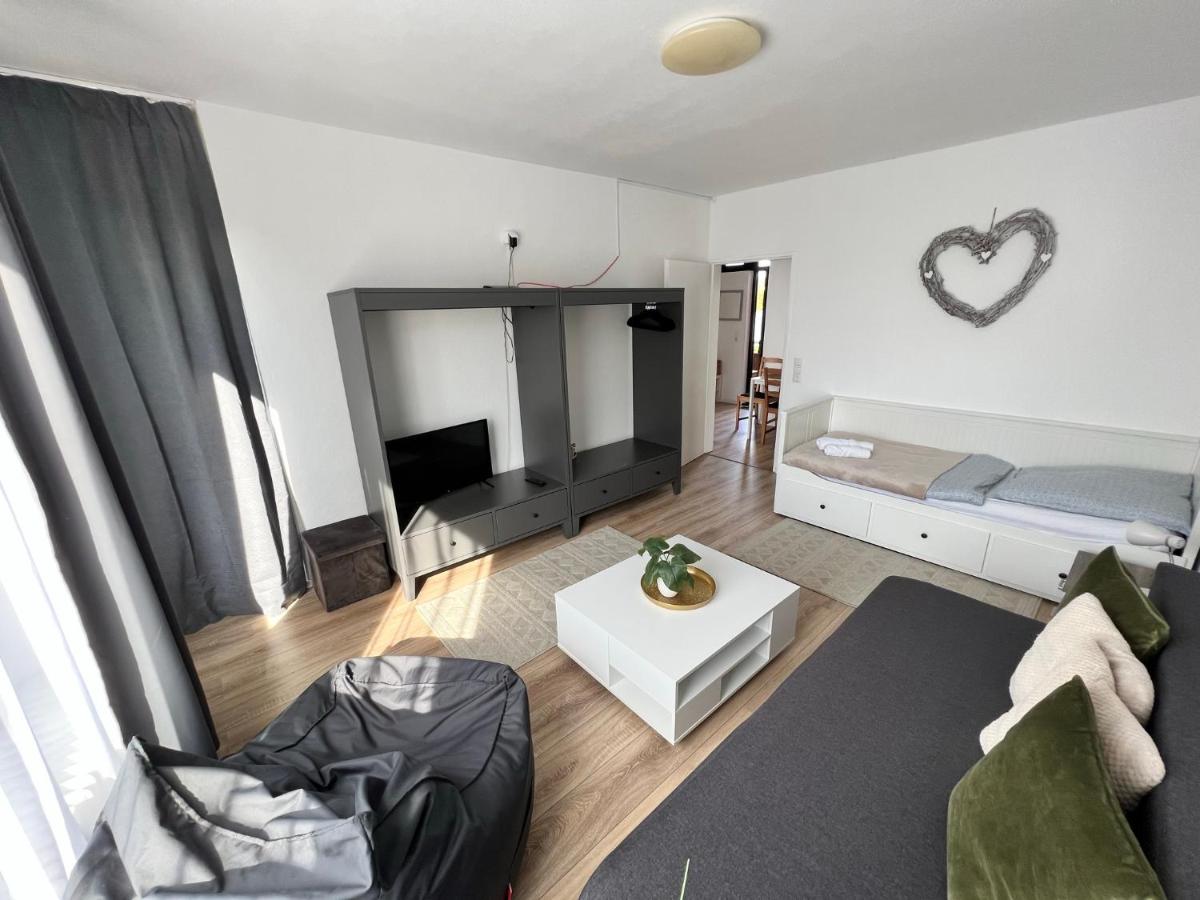 KnocksCasa4you 2 Zimmer Monteure Appartement Nr 21 in Marburg - Housity