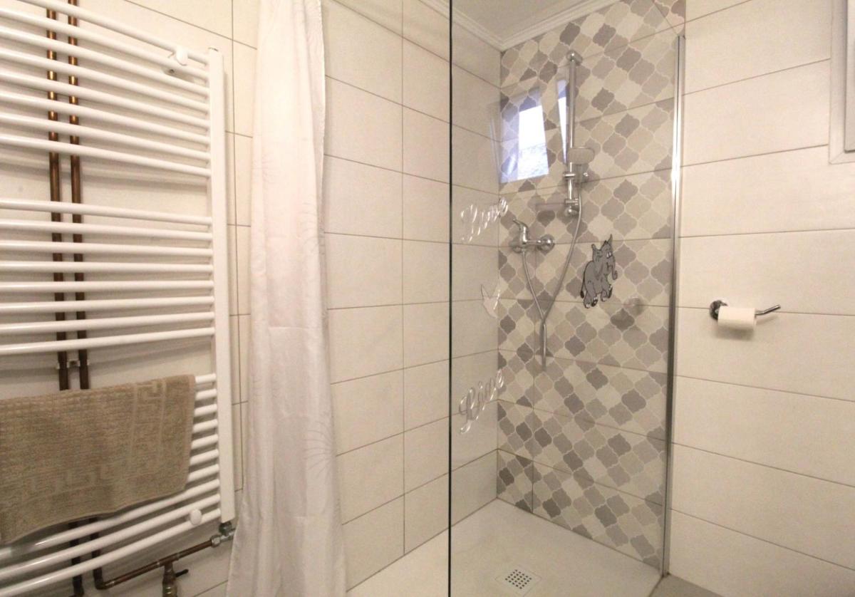 Apartment Karmen with sea view - Housity