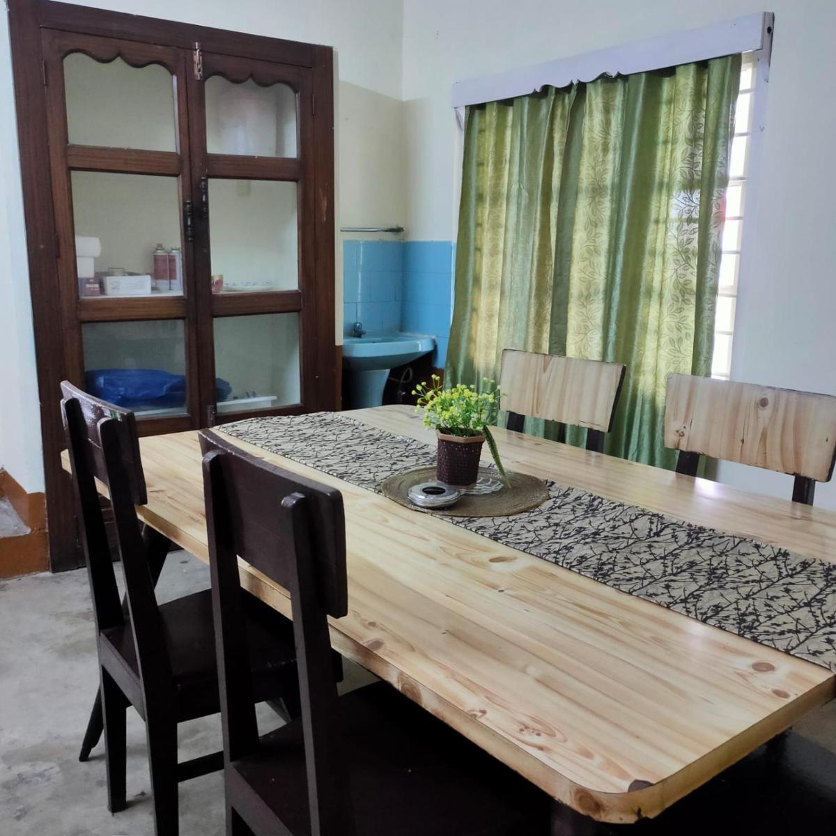Barooah aashr y 2bhk house self cooking - Housity