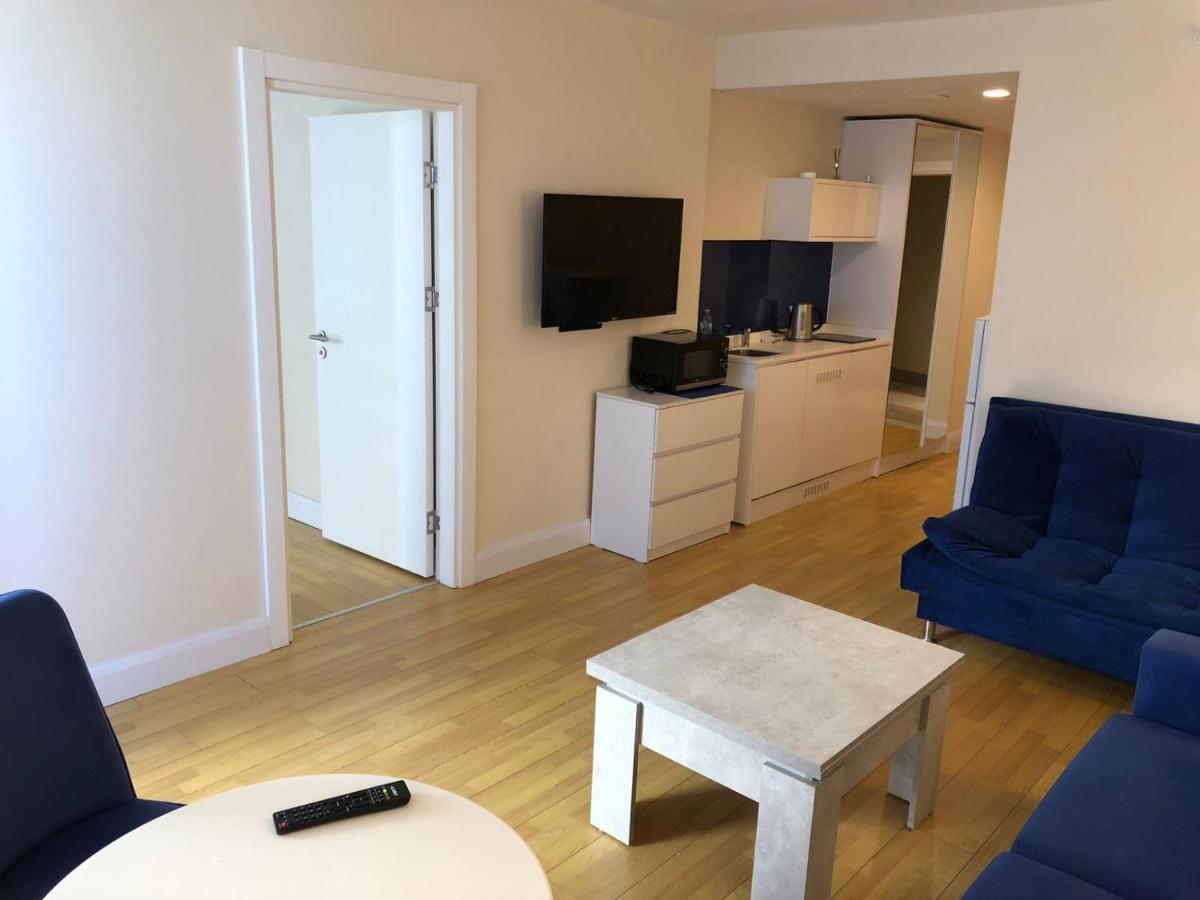 Suitetrails - Orbi city apartment