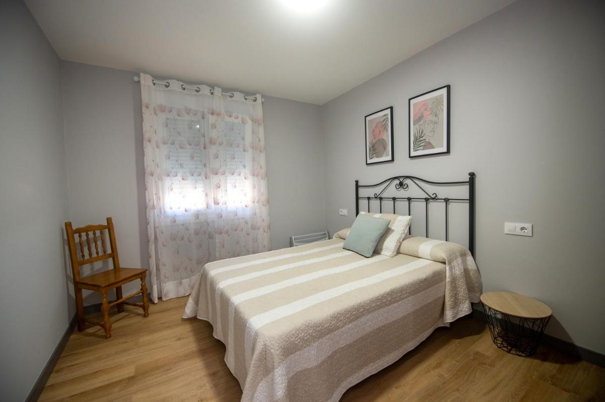 Apartamentos Parrillada Ourense - Housity