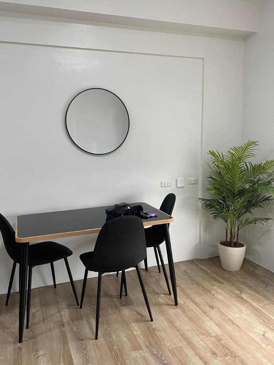 Mesavirre Studio Unit - Housity