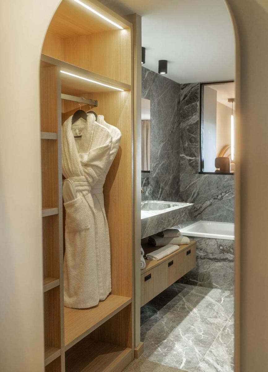 Salle de bains dans l'établissement Fahrenheit Seven Courchevel
