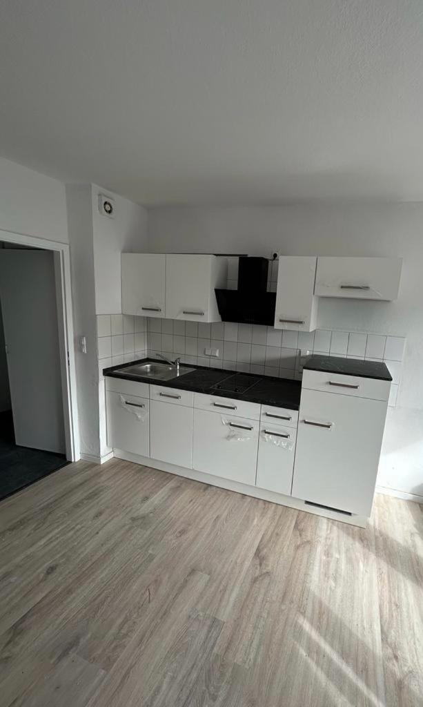 Modernes 2 Zimmer Appartment - Hizvo