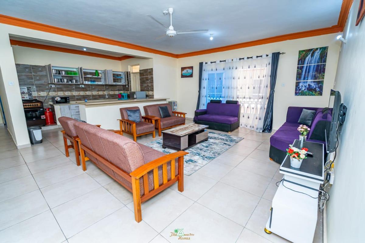 The Amass drive homes, Airbnb - Housity