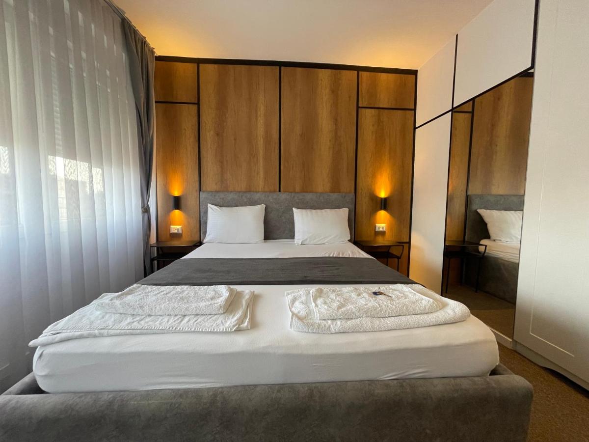 New Prishtina Luxury Rooms - Housity