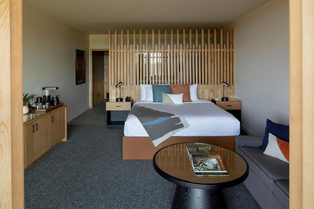 Inn the Ground - Housity