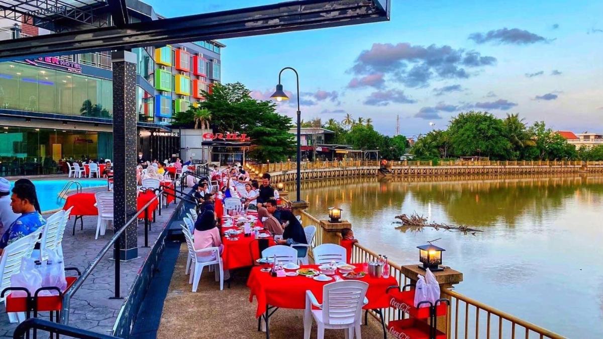 River Hotel Pattani - Housity