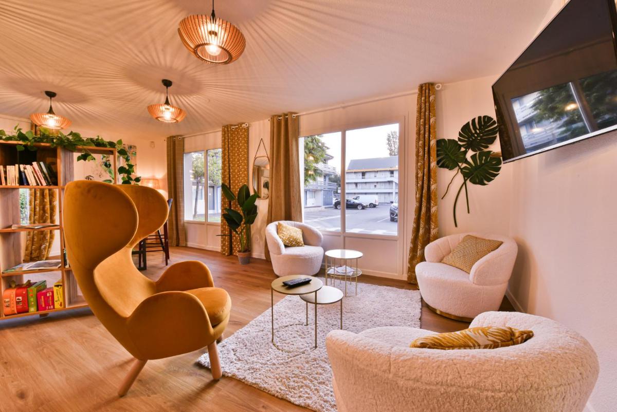 Kyriad Villeneuve Saint Georges - Hôtel rénové - Housity