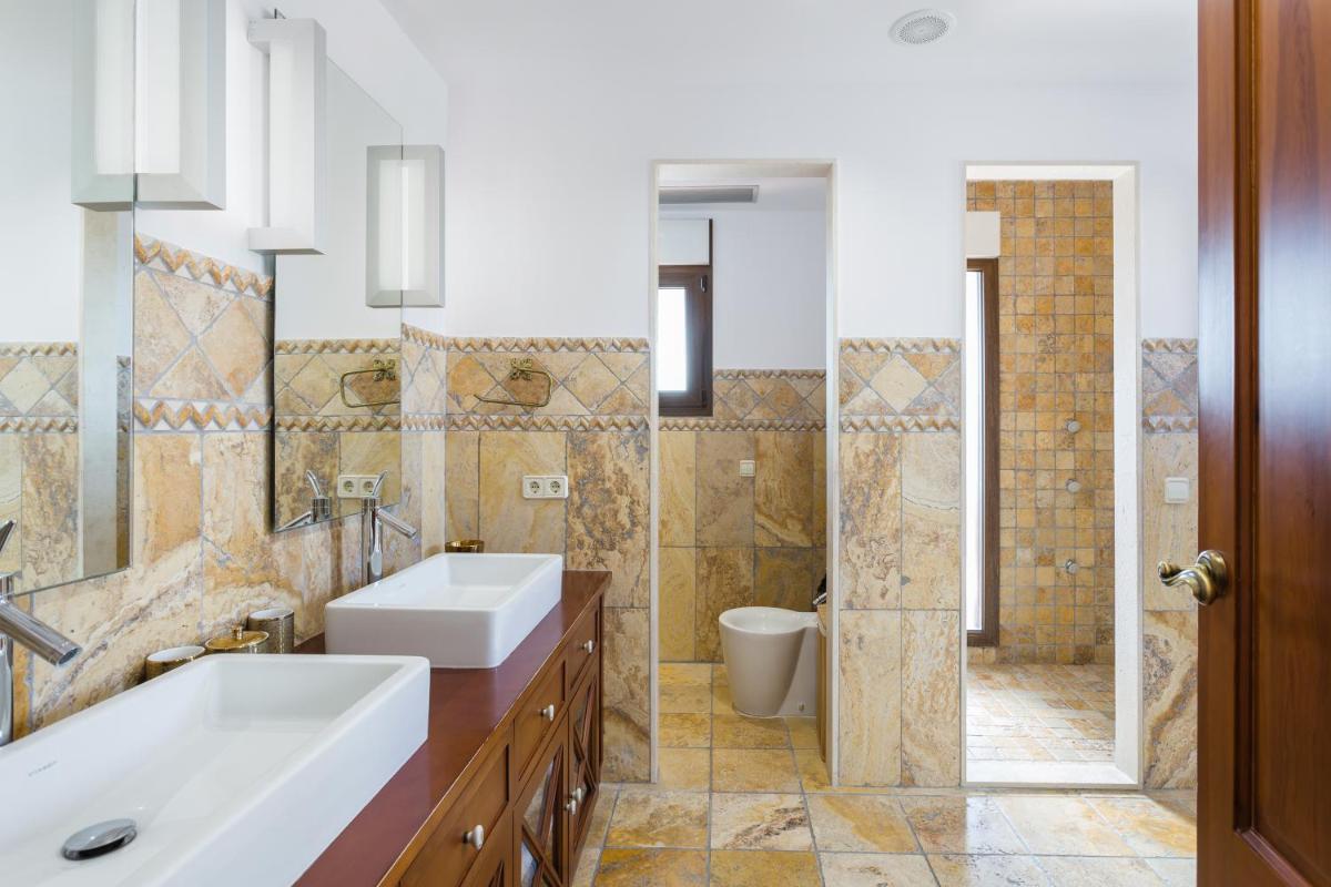 Villa Luny Gandia - Housity