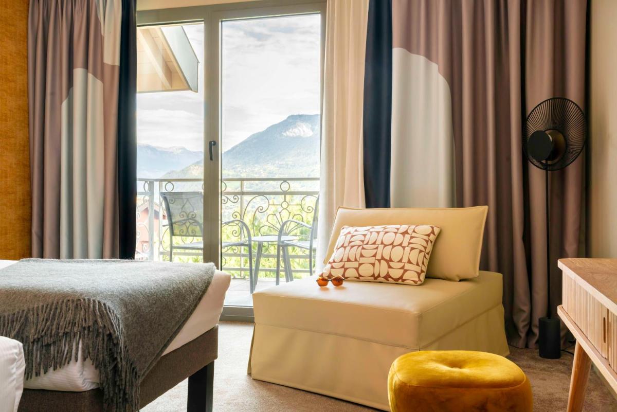 Vue générale sur la montagne ou vue sur la montagne depuis l'hôtel