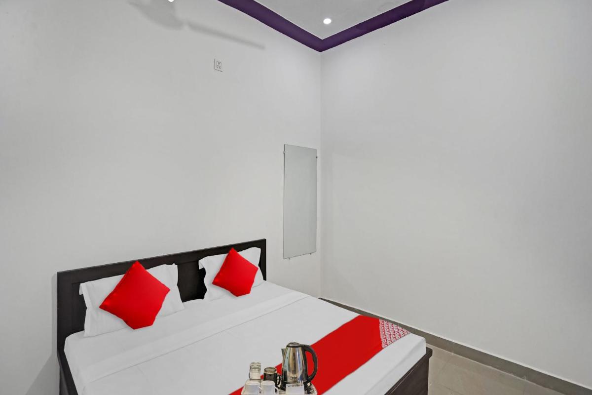 Flagship Hotel Dream Wave - Housity