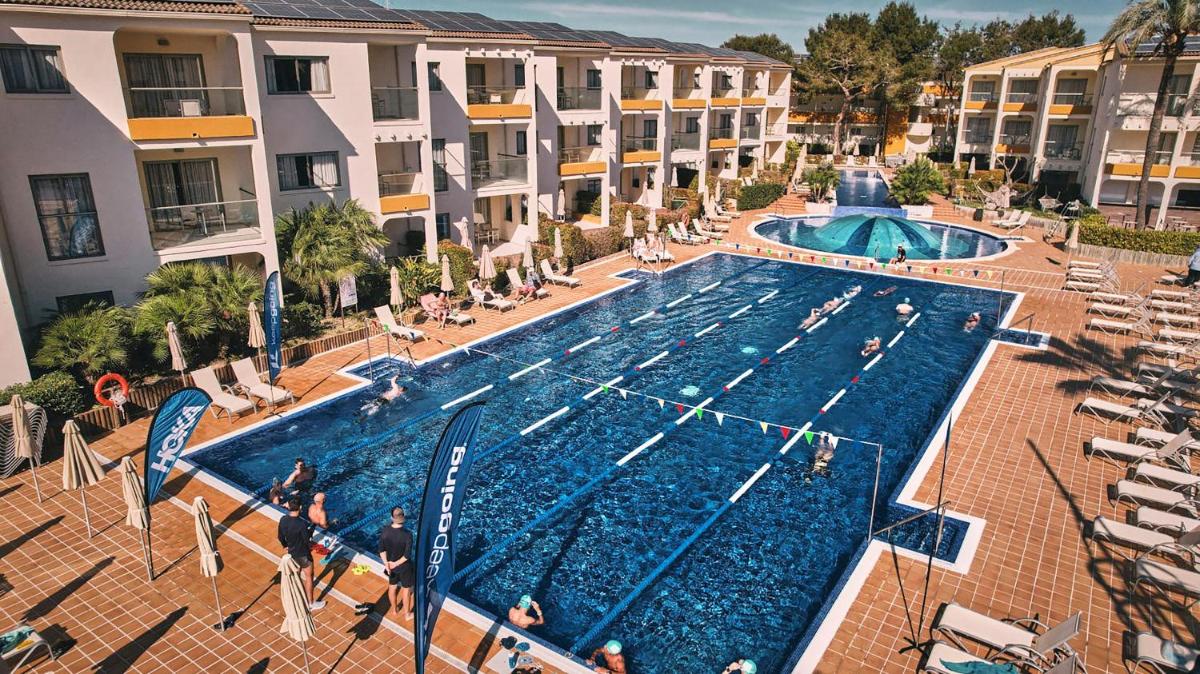 Piscina en o cerca de Zafiro Tropic