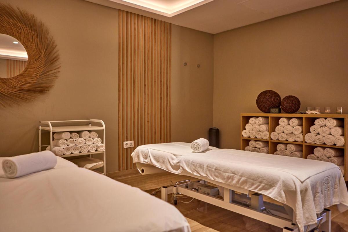 Spa o instalaciones de bienestar en Zafiro Bahia