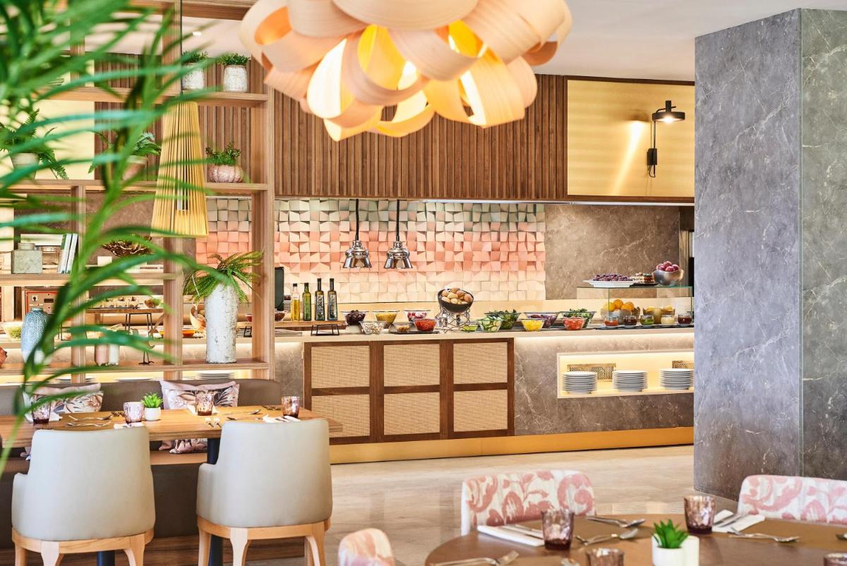 Imagen de la galería de Zafiro Palace Andratx, en Camp de Mar