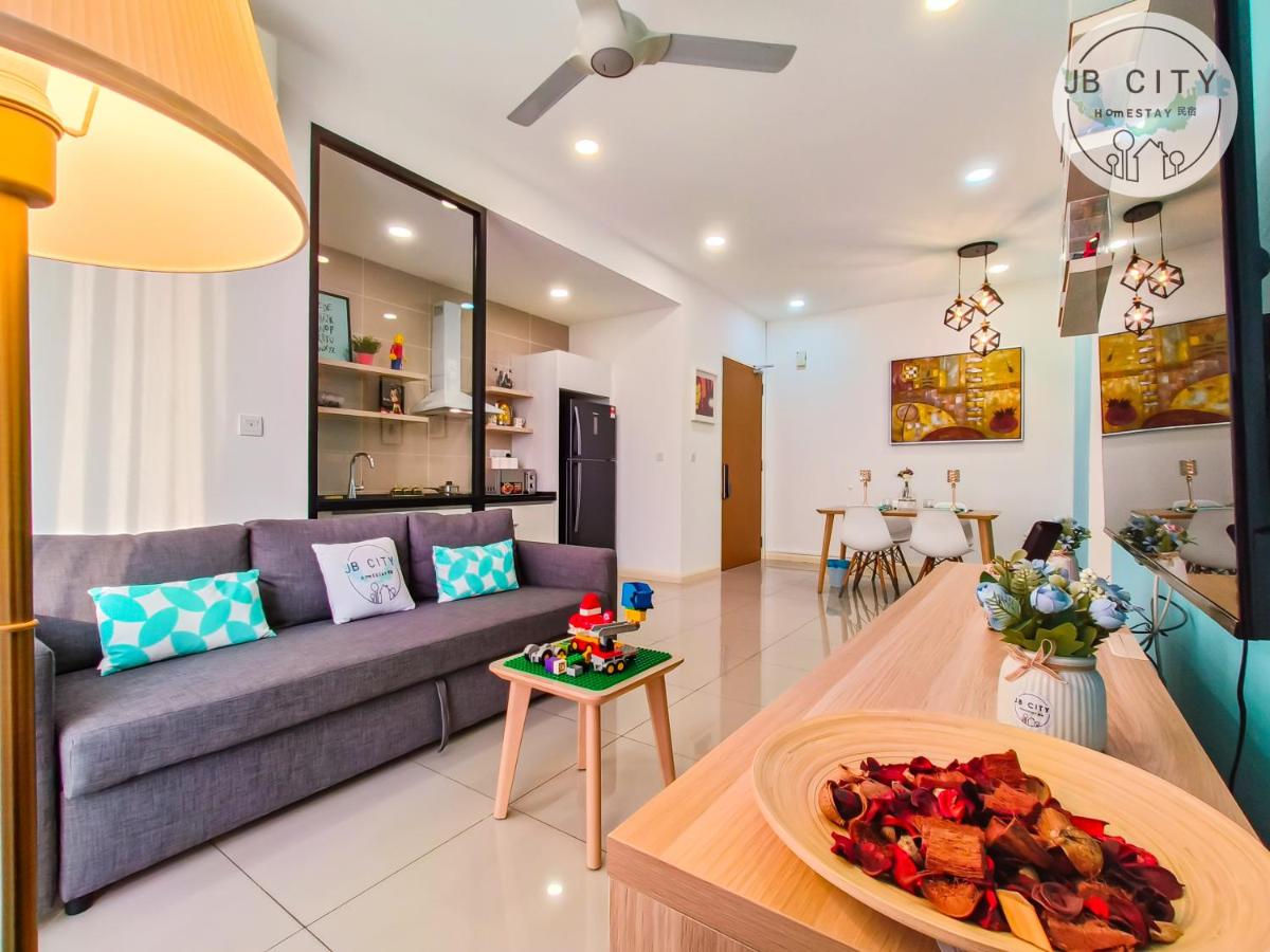 Suitetrails - D'Pristine Suites by JBcity