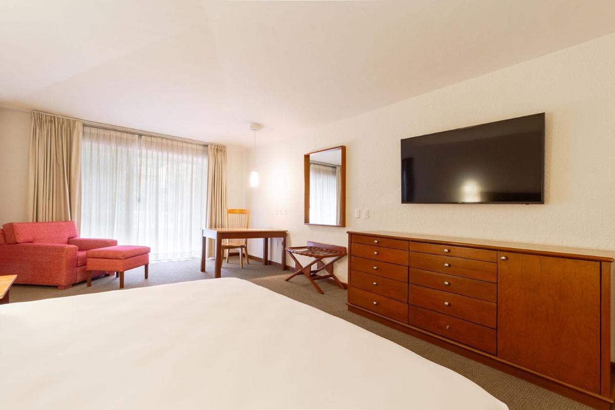 Camino Real Guadalajara - Housity