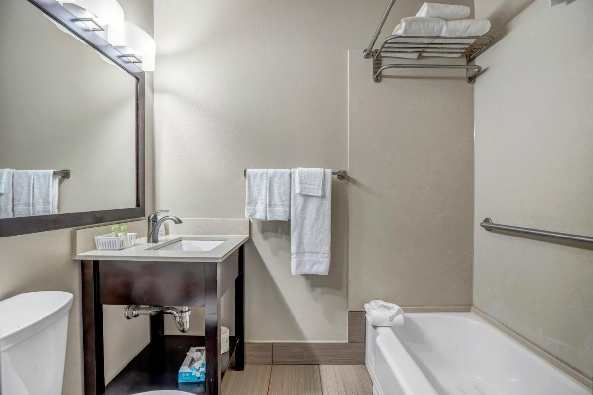Eastside Lodge - Housity