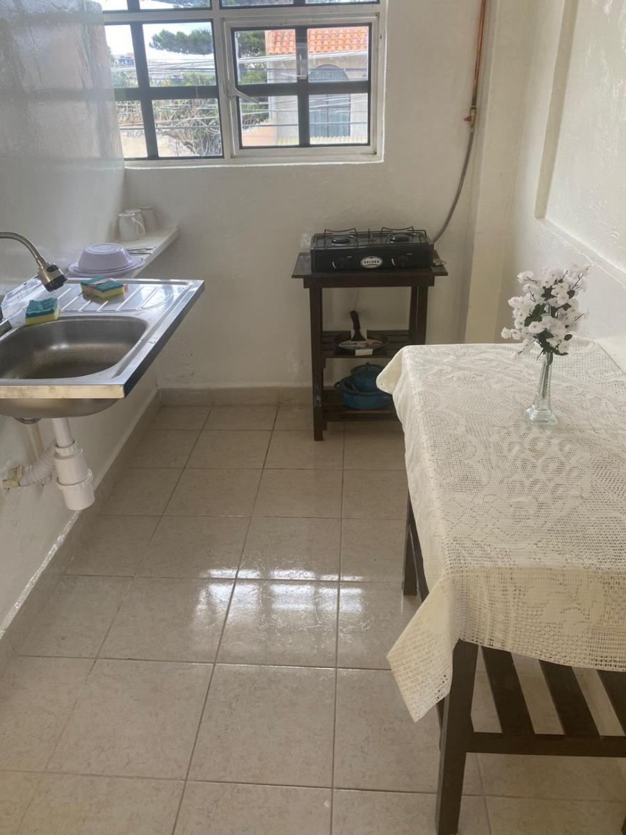 Hostal Las Quince Letras - Housity