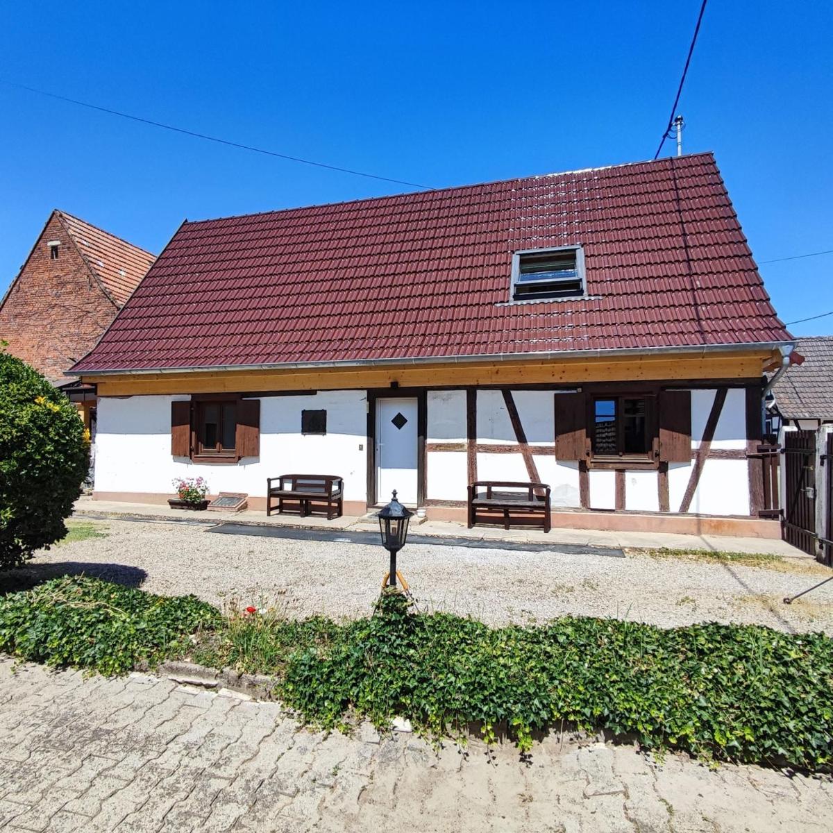 Petite maison alsacienne dans un village au calme - Housity