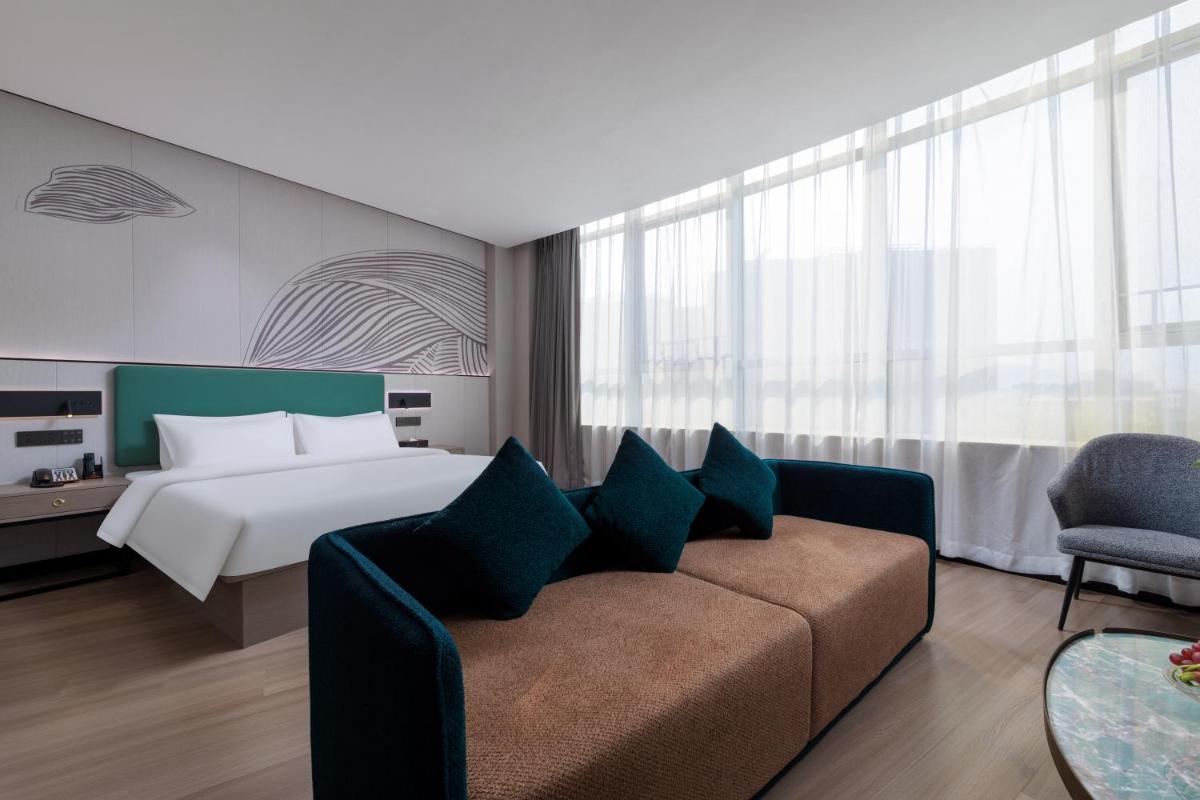 Feili International Hotel - Housity