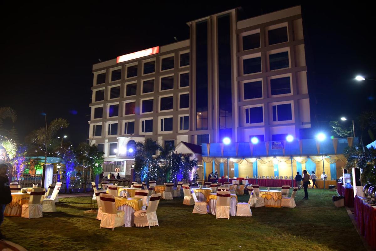 Hotel Jironi - Housity