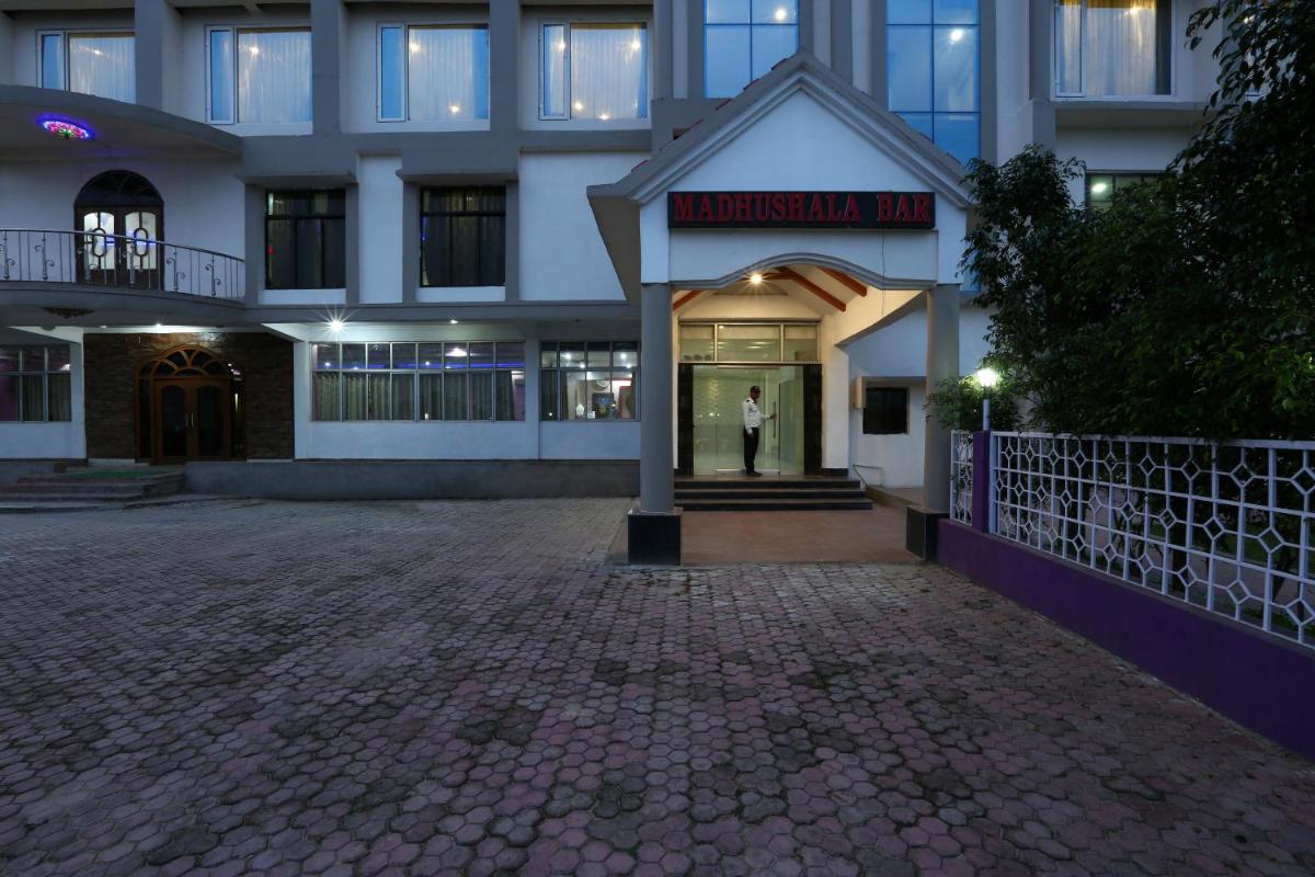 Hotel Jironi - Housity