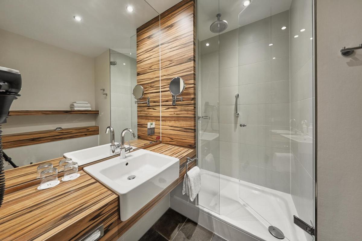 H4 Hotel Münster - Housity