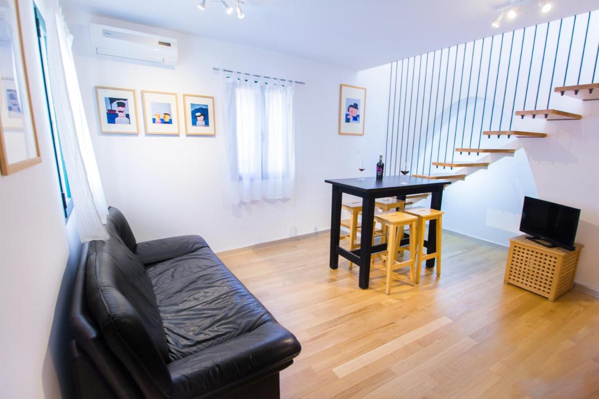 Apartments Baška - Housity