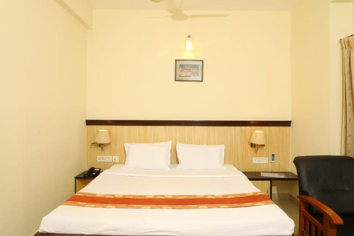Hotel Shrie Shaanth - Hizvo