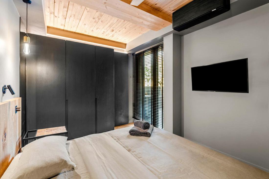 Sleepy Joes Apartments - Housity